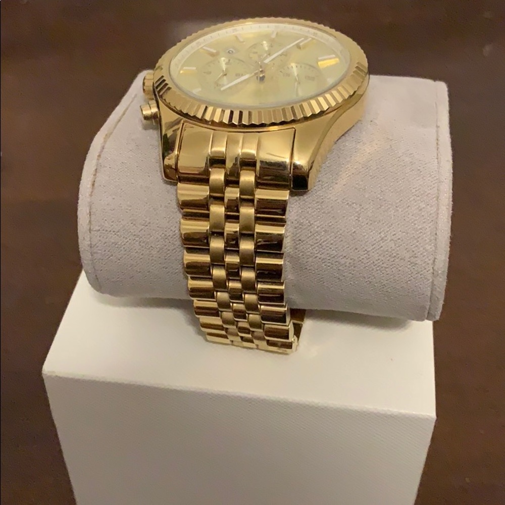 Michael Kors Watch Lexington Gold - Picture 4 of 5
